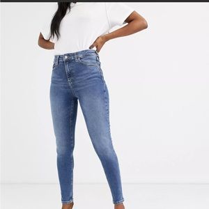 Topshop jamie jeans in mid blue